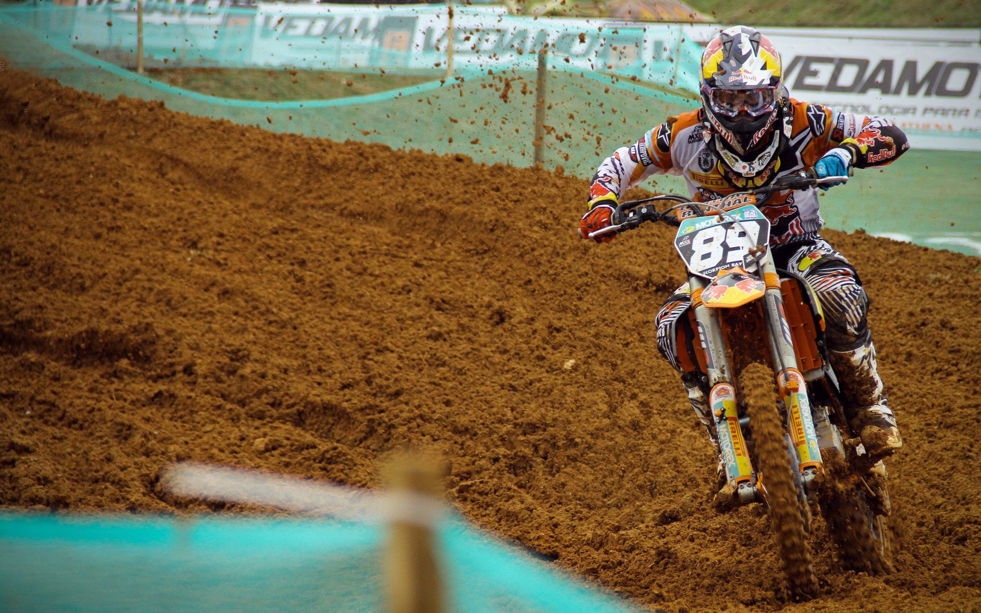 爱游戏官网app-高压对抗下展现心理素质，对高电压的认识